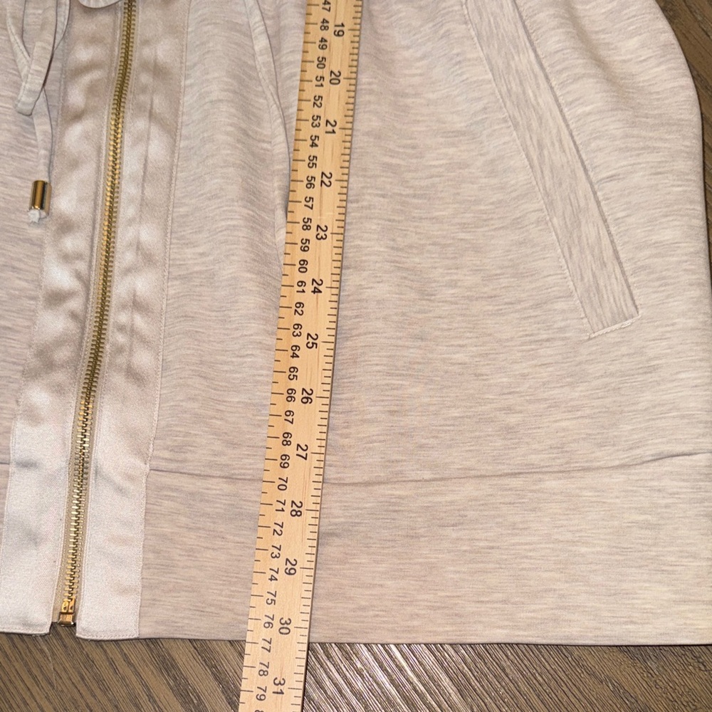 Chico's Weekends Light Taupe Zip-Front Drawstring Utility Jacket - Picture 11 of 12